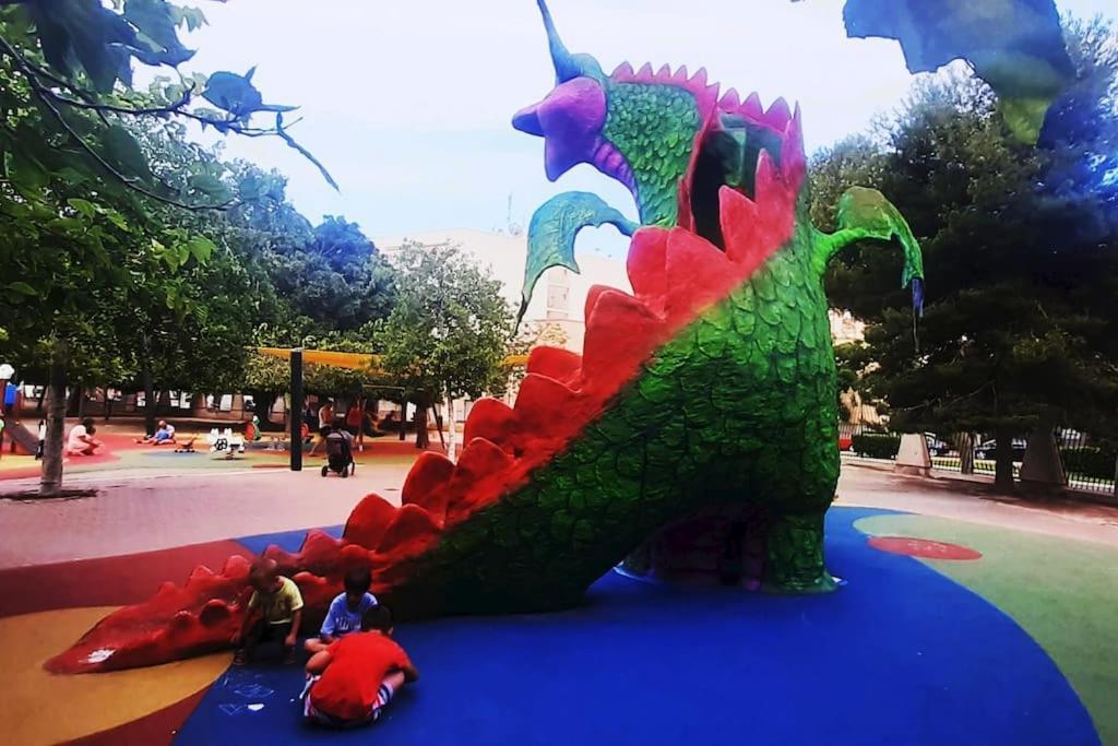 Adventure Harbour Daire Torrevieja Dış mekan fotoğraf